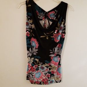 Hot & Delicious black tank with flowers